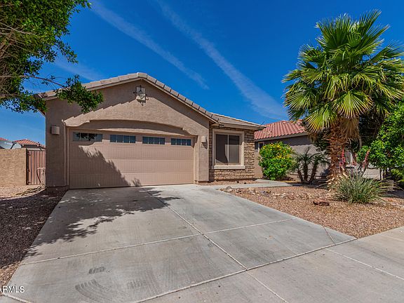 3rd image of 3900 E BALSAM Drive