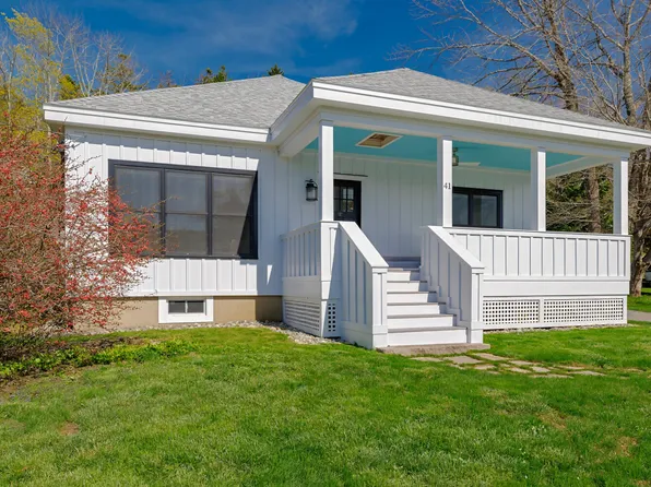 41 Main-Seal Harbor Street, Mount Desert, ME 04675