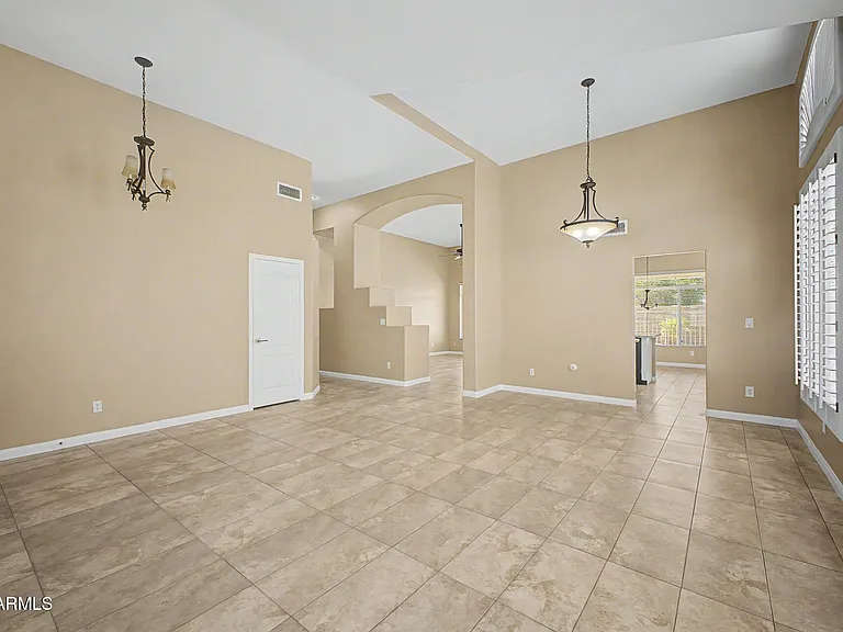 22516 N 68th Dr — Photo 7