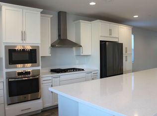 1674 S Henry Ln, Gilbert, AZ 85295