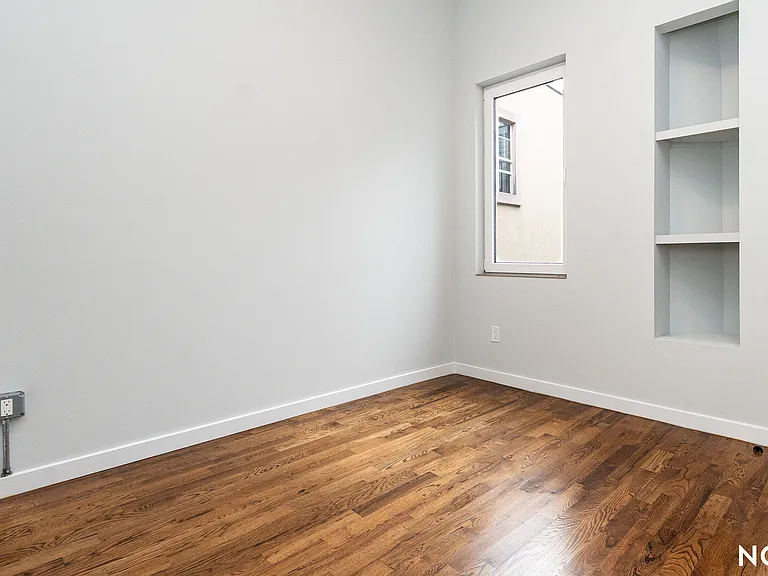 1628 Summerfield St #2B — Photo 11