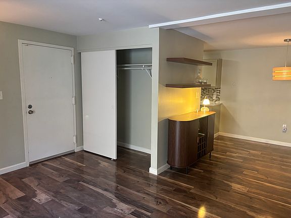 Closet, Coffee bar, dining room