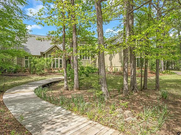 5th image of 15384 Lakeside Dr