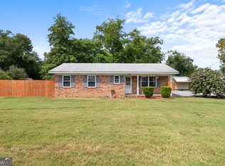 305 Dixie St, Brooklet, GA 30415