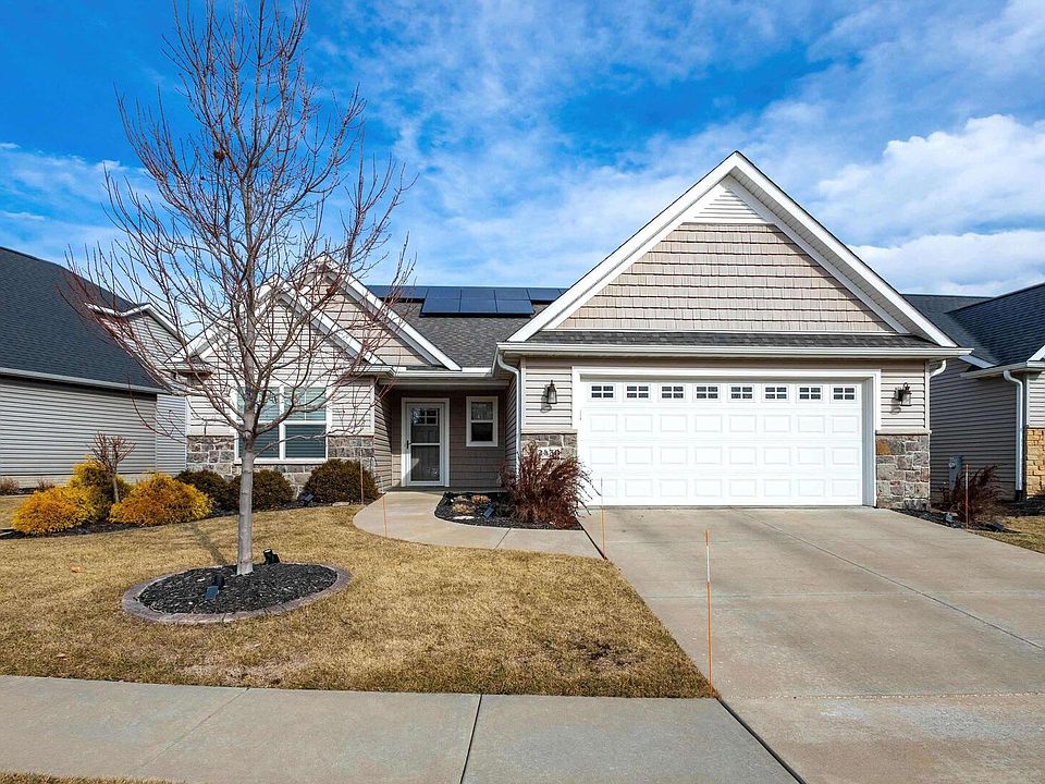 1st image of 2430 Pheasant Creek Cir
