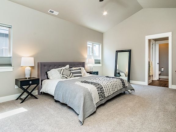 5th image of 20610 SE Slate Ave Lot 388