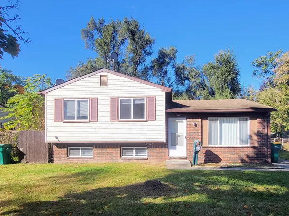 15748 Isabelle St, Romulus, MI 48174