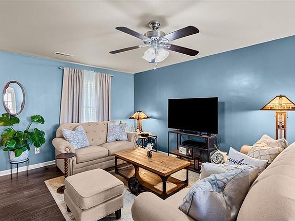 5th image of 109 Florida Dr