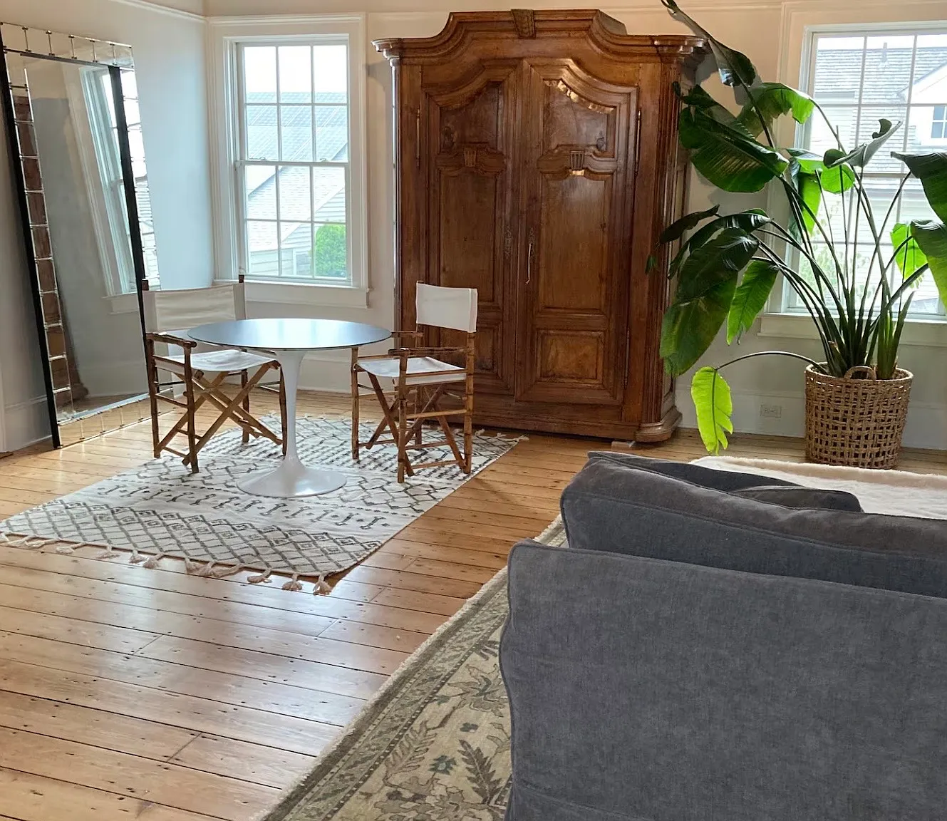 1 bed, 1200 sqft, $2,500 — Photo 1