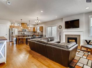 28808 SW Geneva Loop, Wilsonville, OR 97070