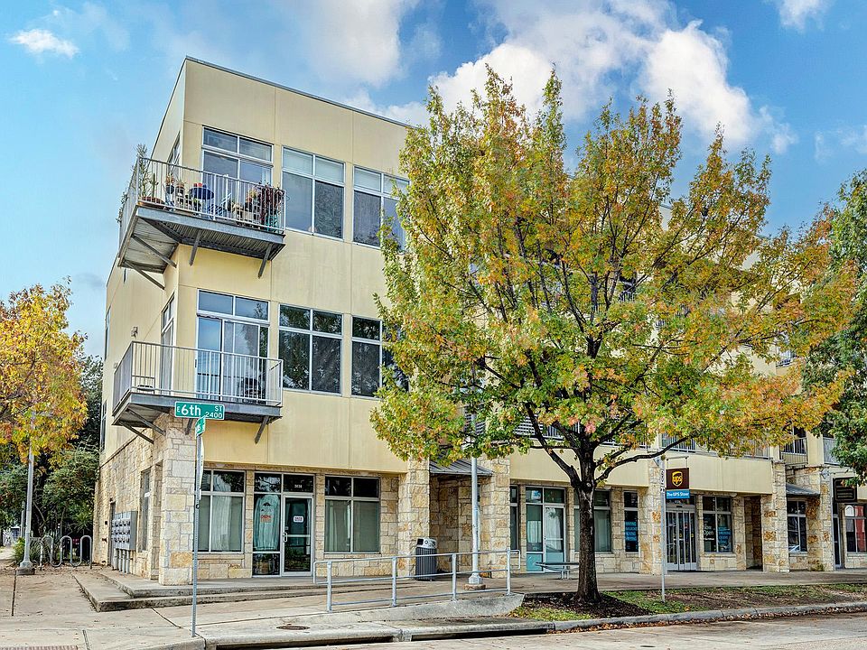 Top corner location with wraparound balcony at The Pedernales Lofts.