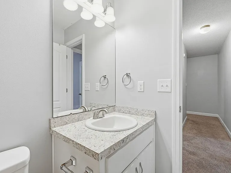 519 Matthew St — Photo 34