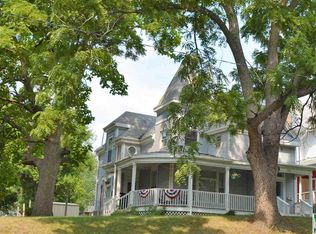 2303 Douglas St, Sioux City, IA 51104