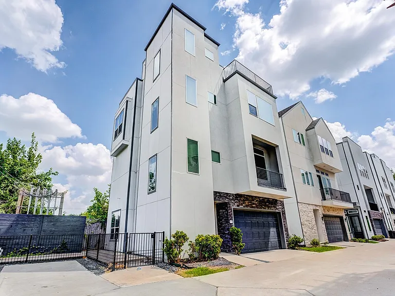 8409 Hempstead Rd #A — Photo 3