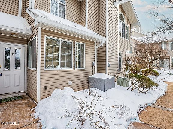 2nd image of 18 Birchwood Road