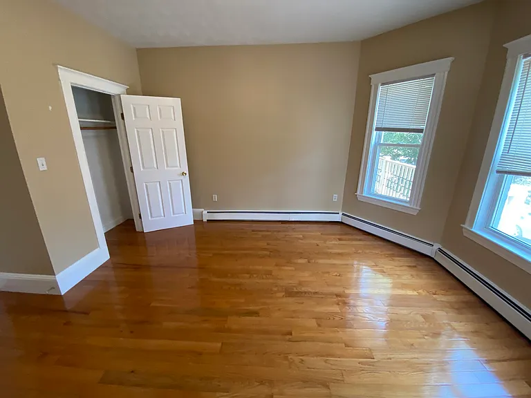 106 Glenwood Rd — Photo 7