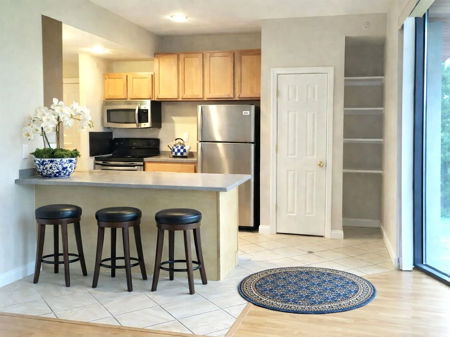 Waterview Apartments — Photo 3