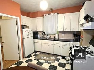 44 Phillips St APT 2, Boston, MA 02114