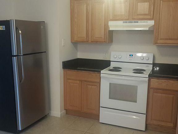 2nd image of 227 Paschel Ave