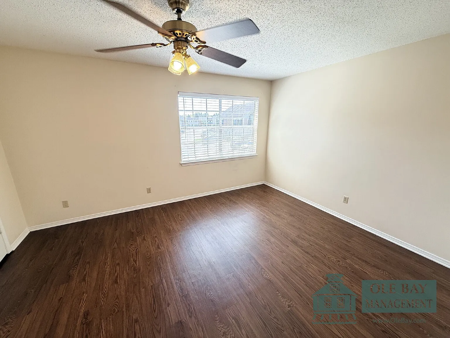 2 bed, 2.0 bath, $1,200 — Photo 4
