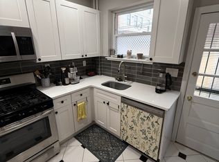 1242 Fitzgerald St, Philadelphia, PA 19148