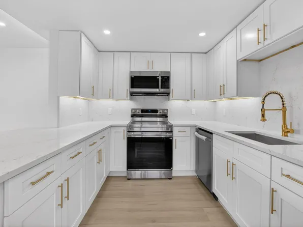 270 Brittany H, Delray Beach, FL