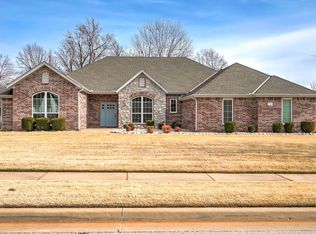 7305 S Sycamore Ave, Broken Arrow, OK 74011