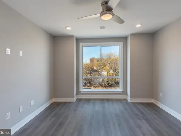 2327 N 3rd St, Philadelphia, PA 19133