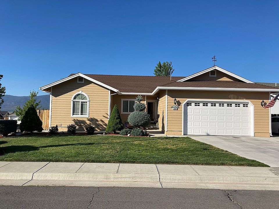 1st image of 1060 Shadow Mountain Dr