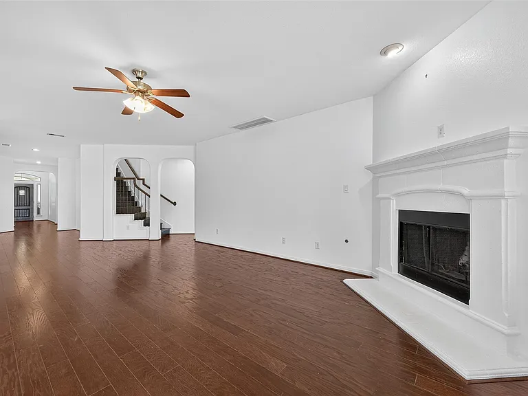 83 W Wading Pond Cir — Photo 15