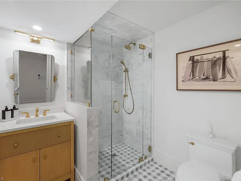 4041 Gulf Shore Blvd N #109 — Photo 22