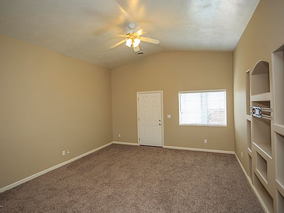 3rd image of 3015 E 22nd St