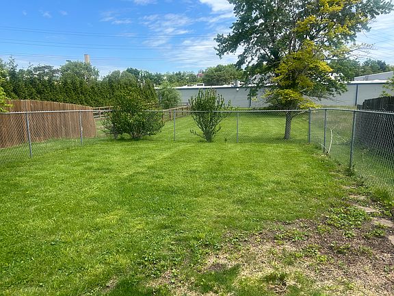 5th image of 4526 Camberwell Rd