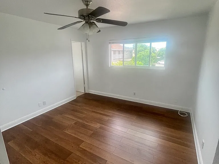 1777 Mitchell Ave #13 — Photo 2