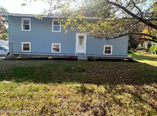 91 Hathorn Blvd, Saratoga Springs, NY 12866