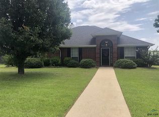 202 Willow Rd, Bullard, TX 75757