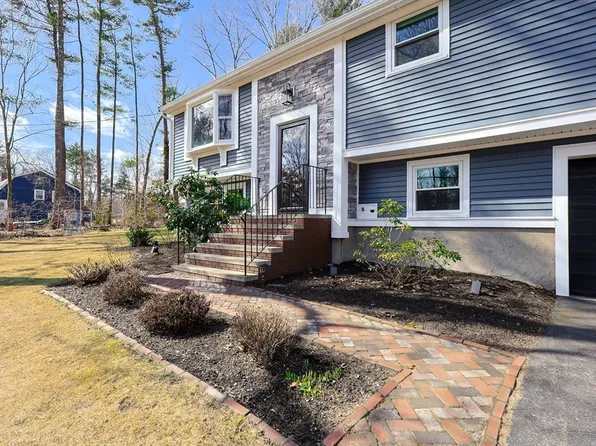 65 Ashtead Rd, Bridgewater, MA 02324