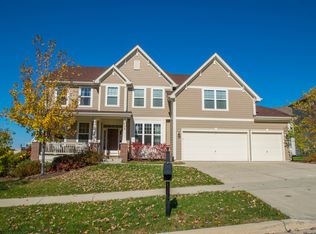 3432 Noble Dr, Woodridge, IL 60517