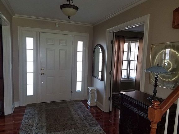 4th image of 10655 Hampton Pl