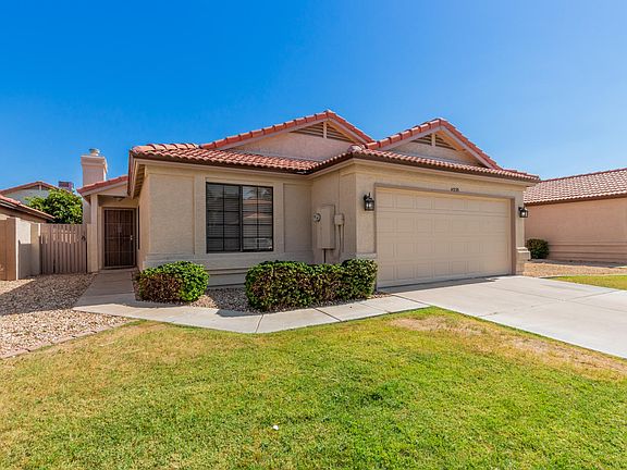 3rd image of 4535 E Amberwood Dr