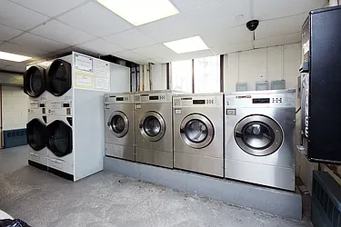 Rented by REALTY QUEST NEW YORK INC