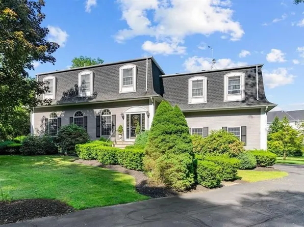 80 Howland Rd, East Greenwich, RI 02818