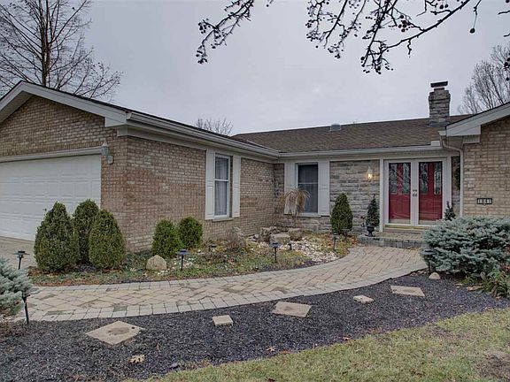 2nd image of 1841 Mount Vernon Dr