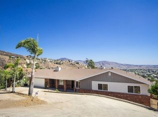 1725 Smokey Ln, Spring Valley, CA 91977
