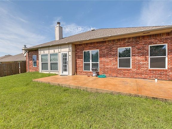 5th image of 1504 Tara Dr