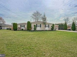 7 Bryant Rd, Turnersville, NJ 08012