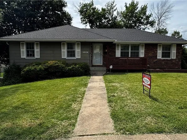 9818 White Ave, Kansas City, MO 64134