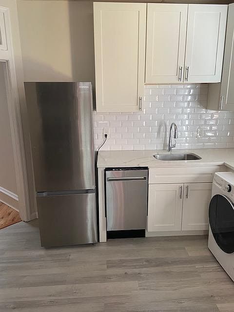 1st image of 6330 Clayton Ave #2AA