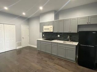 681 N Broad St #2F, Philadelphia, PA 19123