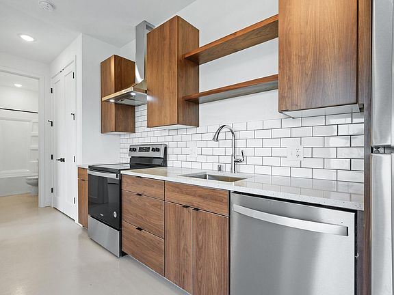5th image of 3136 Minnehaha Ave #94g143wuz